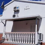 Cubric Apartment *