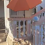 Apartment Cubric