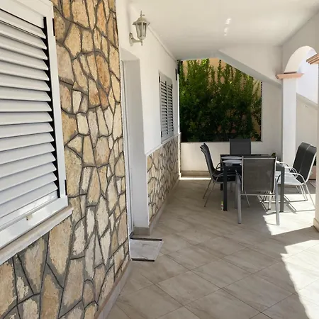 Appartement Cubric Pirovac