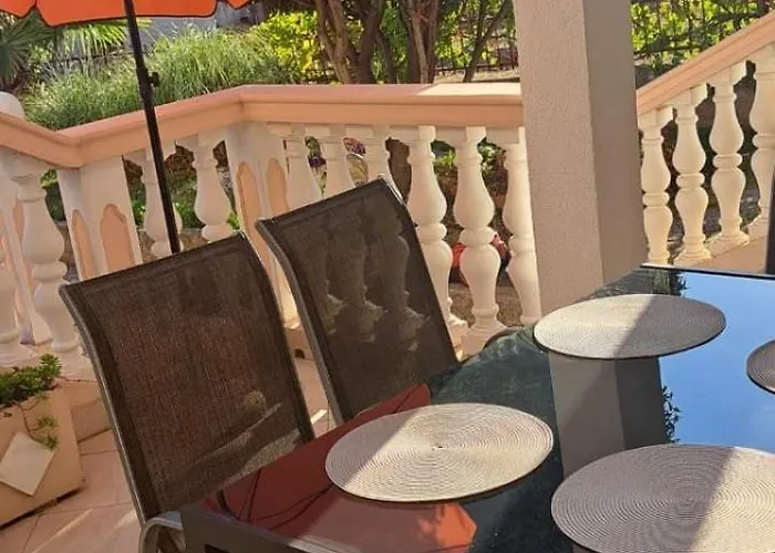 Cubric Apartment Pirovac